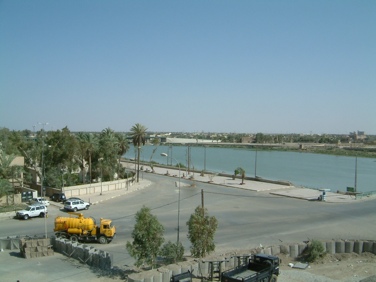 Iraq 1 492