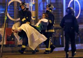 Parigi, 13 novembre 2015: 130 morti e oltre 350 feriti