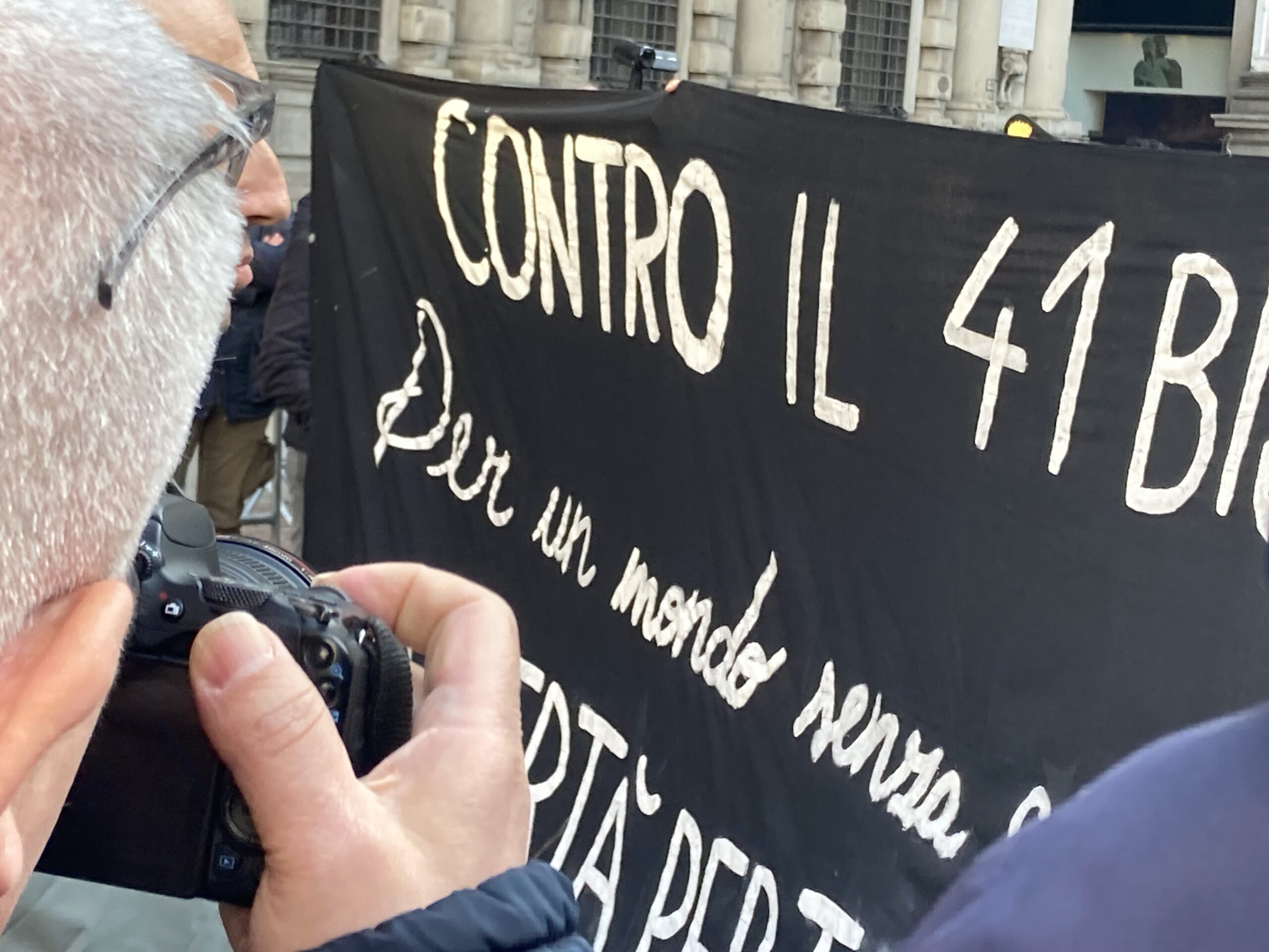 41 bis e Cospito Presidio anarchici Palazzo Marino. Sabato 18 febbraio 2023 6.JPG